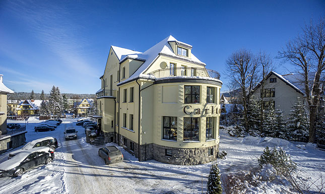 Willa Carlton - widok budynku